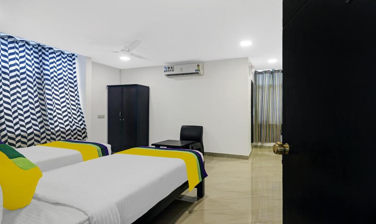 Itsy By Treebo - Lg Grand Inn ไฮเดอราบัด ภายนอก รูปภาพ