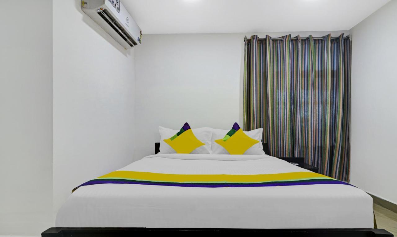 Itsy By Treebo - Lg Grand Inn ไฮเดอราบัด ภายนอก รูปภาพ